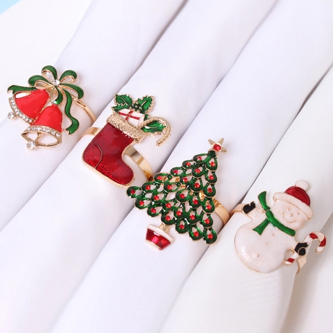 Weihnachten Serviettenringe Zinklegierung Gold Serviettenbuckle Weihnachtsbaum Schneemann Glocke Stiefel Strass Emaille Festliche Tischdeko Für Hotel Restaurant Party Haus