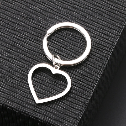 Portachiavi Minimalista In Acciaio Inossidabile Con Ciondolo A Cuore Cavo Anello Di Moda Per Donna Regalo San Valentino