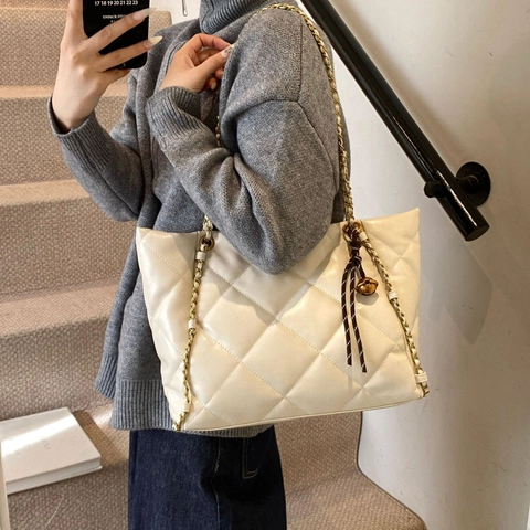 Damen Große Kapazität Gesteppte Raute Einkaufstasche Mit Gold Kette Riemen Vintage PU Leder Schultertasche Für Pendeln