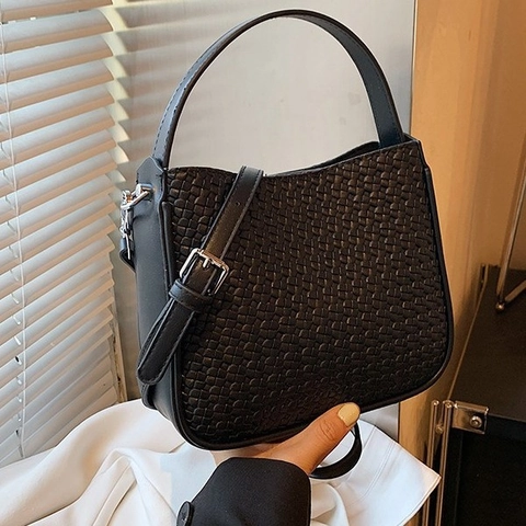 Woven PU Leather Shoulder Crossbody Bag Retro Chic Handheld Square Tote Bag For Women Daily Casual Minimalist