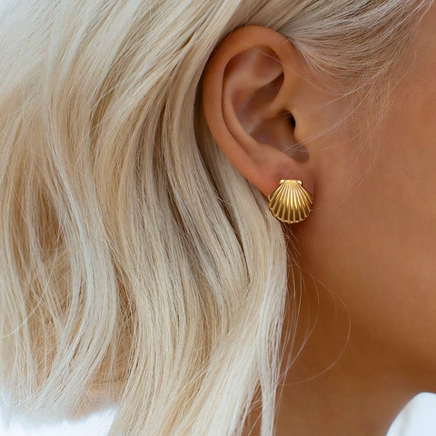 Stainless Steel Shell Stud Earrings Gold Plated Scallop Ocean Style Dainty Sea Jewelry For Women Elegant Non-Fading