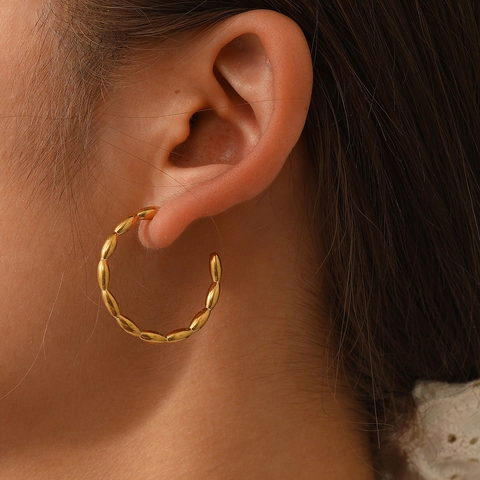 Minimalistische C-Förmige Creolen Aus Edelstahl Mit Reispernen-Segment-Design Geometrischer Modeschmuck Für Damen