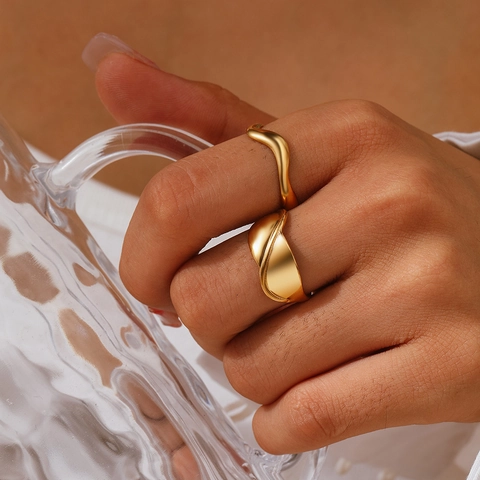 Minimalist Stainless Steel Wave Irregular Open Rings Adjustable Gold Silver Smooth Surface Rings For Women Modern Jewelry