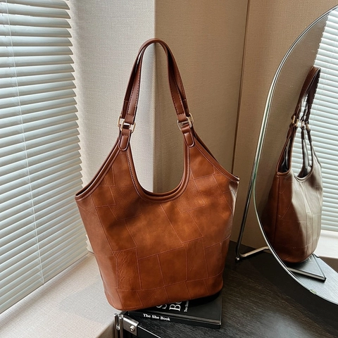 Vintage Geometric Patchwork Tote Bag PU Leather Shoulder Bag For Women Commuter Trendy Underarm Handbag Solid Color