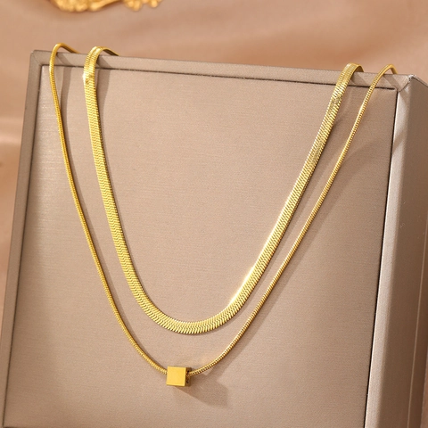 Collier Double Rang Acier Inoxydable Pendentif Cube Carré Géométrique Chaîne Serpent Plate Bijoux Pour Femmes