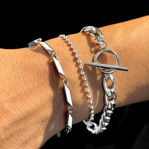 Bracelets À Maillons Cubains Perles Et Géométriques En Acier Inoxydable Multi-Rangs Fermoir Toggle Style Punk Hip Hop Pour Femmes