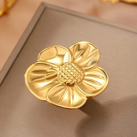 Flower Shaped Statement Ring Stainless Steel Gold Plated Adjustable Open Ring Elegant Sunflower Jewelry For Women