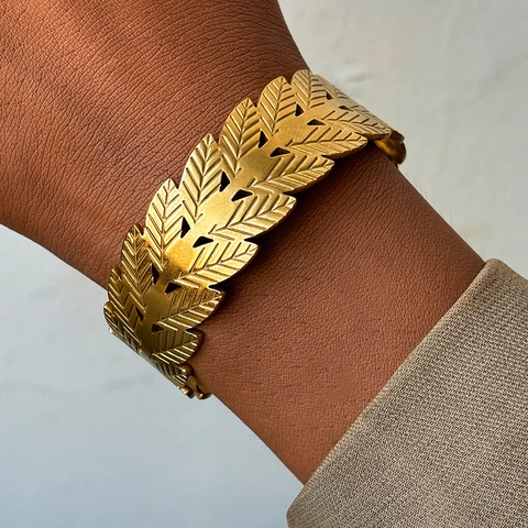 Laurel Leaf Cuff Bracelet 18K Gold Plated Stainless Steel Adjustable Open Wheat Pattern French Retro Vintage Elegant