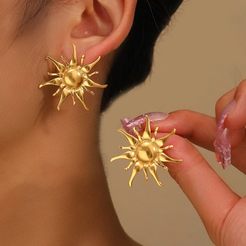 Sonnenblume Sonnenstrahl Ohrstecker Edelstahl Vintage Mode Übertriebener Schmuck Für Frauen Täglicher Schmuck