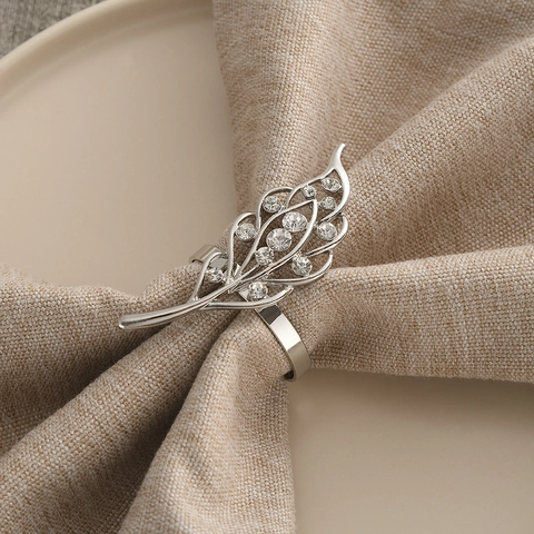 Elegant Hollow Leaf Napkin Rings Alloy Rhinestone Table Decoration Wedding Party Dinner Hotel Restaurant