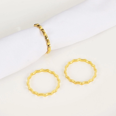 Gouden Zinklegering Servetringen Gegolfde Rand Eenvoudige Stijl Tafeldecoratie Voor Bruiloft Diner Feest Restaurant Thuis