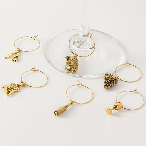 Zinc Alloy Wine Glass Charms Various Shapes Wine Bottle Grapes Barrel Glass Markers Identification Rings For Party Banquet Bar Decoration