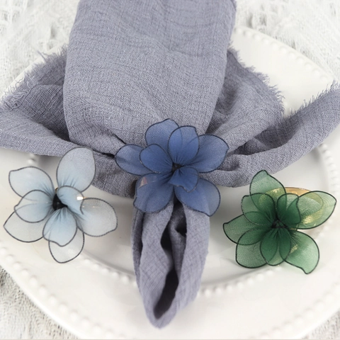 Ronds De Serviette Fleurs En Maille Tridimensionnelle Tissu Organza Boucle Métal Décoration Table Fête Mariage Restaurant