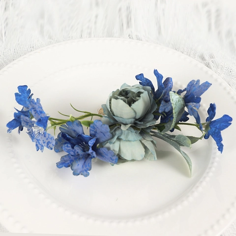 Blue Artificial Rose Napkin Ring Hand-Woven Rattan Holder For Wedding Banquet Table Decoration Floral Accessory