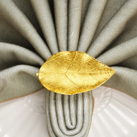 Ronds De Serviette Feuille Dorée Alliage De Zinc Texture Réaliste Pour Mariage Banquet Hôtel Décoration De Table