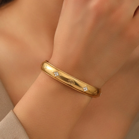 Brazalete De Puño Acero Inoxidable Chapado En Oro De 18K Ajustable Patrón De Flores Romboidales Circón Geométrico Mujeres