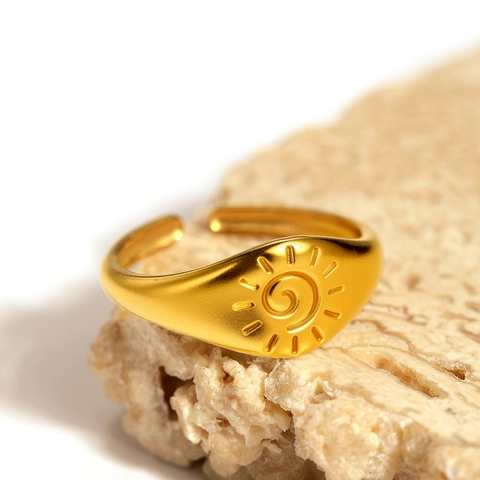 Bague En Acier Inoxydable Plaqué Or 18K Réglable Ouverte Motif Soleil Spirale Style Bohème Pour Femmes