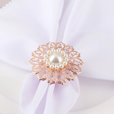 Artificial Pearl Hollow Flower Napkin Rings Zinc Alloy Metal Buckles For Wedding Banquet Party Table Setting Elegant