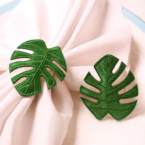 Monstera Leaf Napkin Ring Embroidered Fabric With Metal Buckle Tropical Style For Dining Table Wedding Party Decoration Green