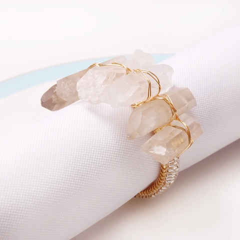 Handmade Natural White Crystal Raw Stone Napkin Rings Zinc Alloy Metal Woven For Wedding Party Table Decor Bohemian Style