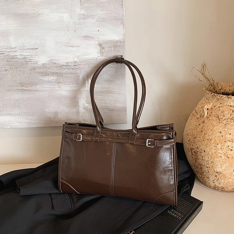 Vintage Glossy PU Leather Shoulder Bag For Women Large Capacity Tote Handbag With Decorative Buckle Strap Minimalist Underarm Bag