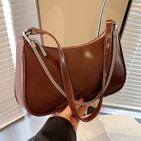 Glossy PU Leather Half Moon Hobo Bag For Women With Silver Chain Strap Minimalist Underarm Shoulder Bag Vintage Crossbody