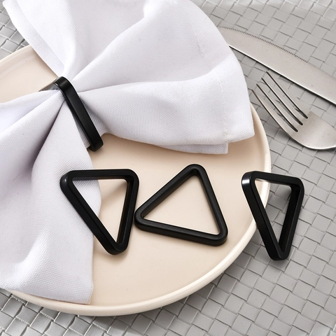 Geometric Triangle Metal Napkin Rings Matte Black Gold Silver Decorative Holder For Wedding Banquet Dinner Table Decoration