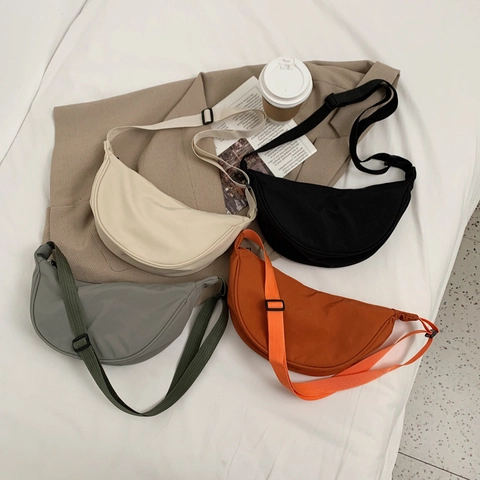 Halbmond Umhängetasche Aus Nylon Und Polyester Für Damen Lässige Hobo Tasche Mit Verstellbarem Breitem Schultergurt