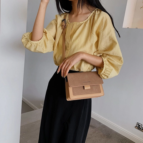 Minimalistische Mattierte PU-Leder Kleine Quadratische Umhängetasche für Damen Vintage Schultertasche mit Breitem Gurt
