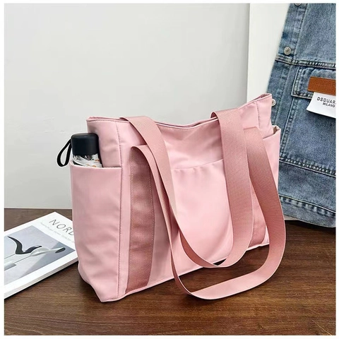 Women Large Capacity Tote Bag Lightweight Nylon Shoulder Bag Minimalist Multi Pocket Casual Commuter Handbag Solid Color