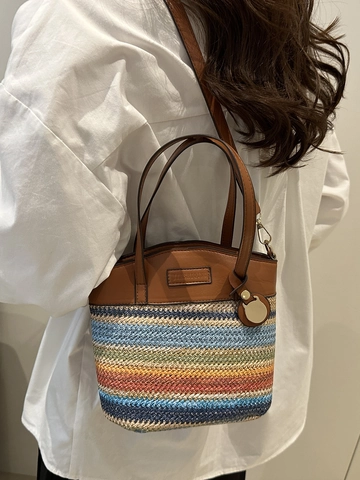 Color Block Striped Straw Woven Bucket Bag With PU Leather Trim Zipper Closure Summer Beach Vacation Shoulder Purse