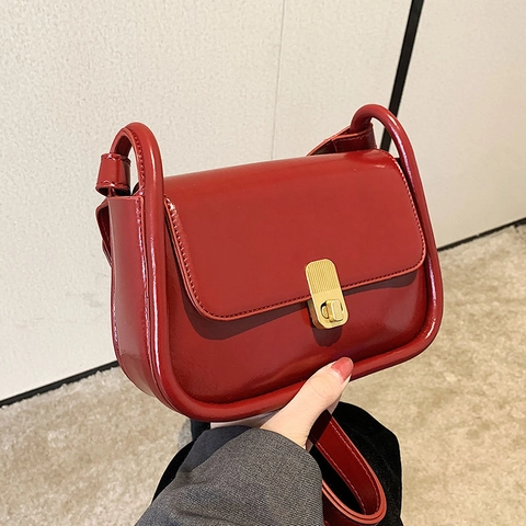 Retro Glossy PU Leather Crossbody Bag Women Small Square Flap Shoulder Bag With Gold Metal Lock Versatile Daily Accessory