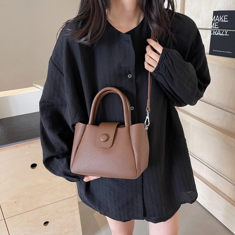 Women Fashion Pebbled PU Leather Bucket Bag Large Capacity Handbag Urban Minimalist Shoulder Crossbody Bag For Daily Commute