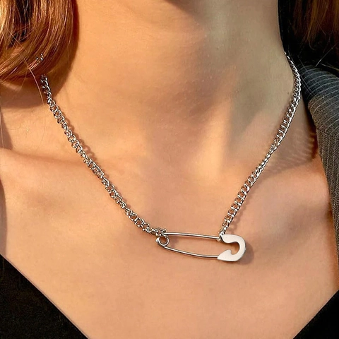 Minimalist Stainless Steel Safety Pin Pendant Necklace For Women Personalized Simple Gold Silver Paperclip Clavicle Chain Jewelry Gift