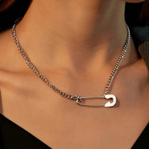 Minimalist Stainless Steel Safety Pin Pendant Necklace For Women Personalized Simple Gold Silver Paperclip Clavicle Chain Jewelry Gift