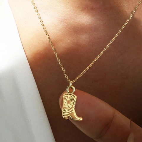 Collier Pendentif Botte De Cowboy Western Acier Inoxydable Rétro Étoile Gravée Chaîne De Clavicule Pour Femmes Hommes