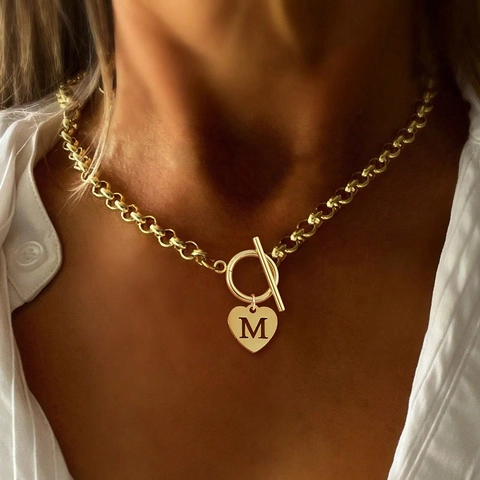 Collier Pendentif Lettre Cœur en Acier Inoxydable Minimaliste Avec Fermoir Cabillot Or Argent Alphabet A-Z Bijoux Mode pour Femmes