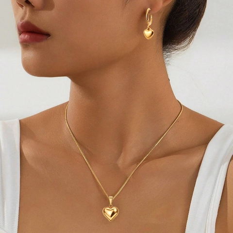 Set Di Gioielli Con Collana Con Pendente A Cuore E Orecchini A Cerchio In Acciaio Inossidabile Catena A Serpente Elegante