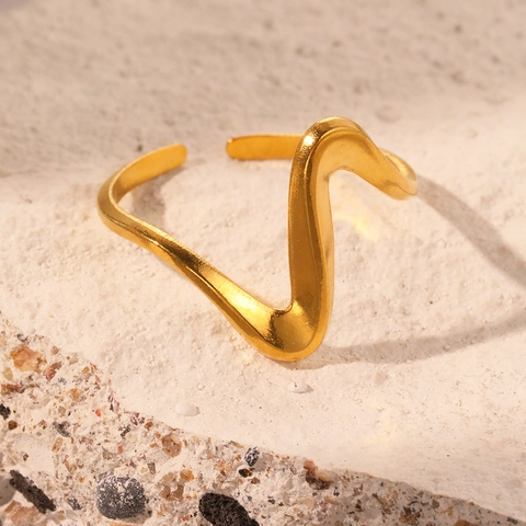 Minimalistischer Wellen V Form Ring Edelstahl Verstellbar Offenes Band Modischer Geometrischer Schmuck Elegant Für Damen