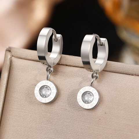 Boucles D'oreilles Créoles En Acier Inoxydable Avec Pendentif Circulaire À Chiffres Romains Et Zircon Bijoux Élégants