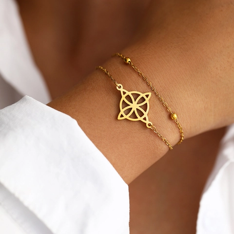 Edelstahl Doppelschichtiges Armband Für Damen Hohler Hexenknoten Blumenanhänger Verstellbare Perlenkette Modeschmuck