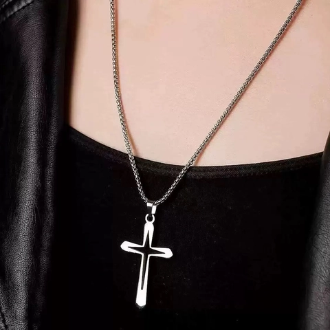 Collar Con Colgante De Cruz Hueca De Acero Inoxidable Minimalista Luz Estelar Cadena Box Joyería Streetwear Unisex
