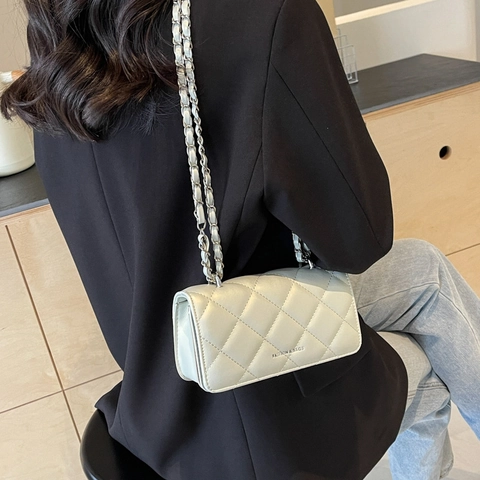 Quilted Shoulder Bag PU Leather Chain Strap Crossbody Versatile Fashion Small Square Purse For Women