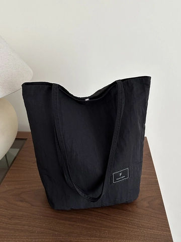 Borsa Tote In Nylon Pieghettato Minimalista Grande Capacità Leggero Pendolare Borsa A Tracolla Per Donne Colore Solido Stile Giapponese