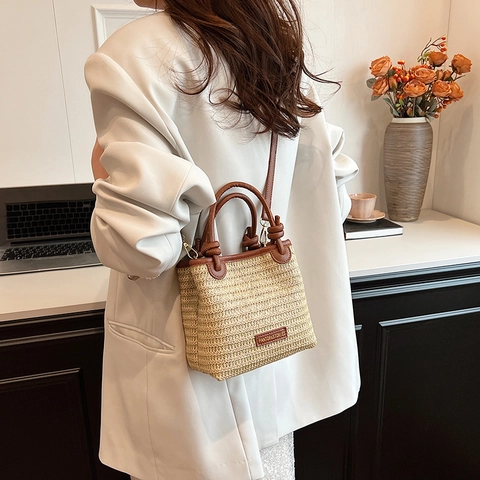 Dames Stro Geweven Bucket Bag Kunstleer Patchwork Handtas Crossbody Met Verstelbare Riem Zomer Strand Mode