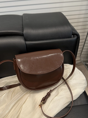 Bolso Bandolera de Sillín de Cuero PU Minimalista para Mujer Estilo Urbano Simple Color Sólido Bolso de Hombro Con Correa Ajustable Moda Diaria Messenger Bag