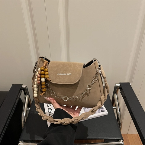 Vintage Women Underarm Shoulder Bag With Woven Strap Alloy Flower Chain And Wood Bead Pendant Solid Color PU Leather Purse