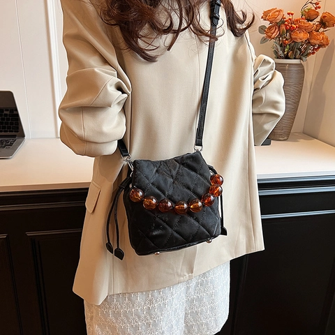 Sac Seau Matelassé pour Femmes Poignée Perlée Élégant Cuir PU Cordon de Serrage Épaule Bandoulière Motif Losange Mode