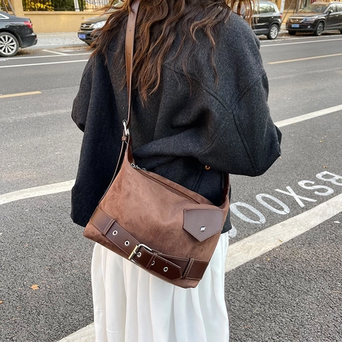 Bolso De Hombro Retro De Gamuza PU Esmerilada Bolso Cruzado De Gran Capacidad Con Hebilla De Cinturón Para Mujer