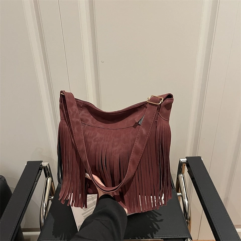 Women Hobo Shoulder Bag Faux Suede Long Tassels Fringe Bohemian Vintage Large Capacity Adjustable Strap Zipper
